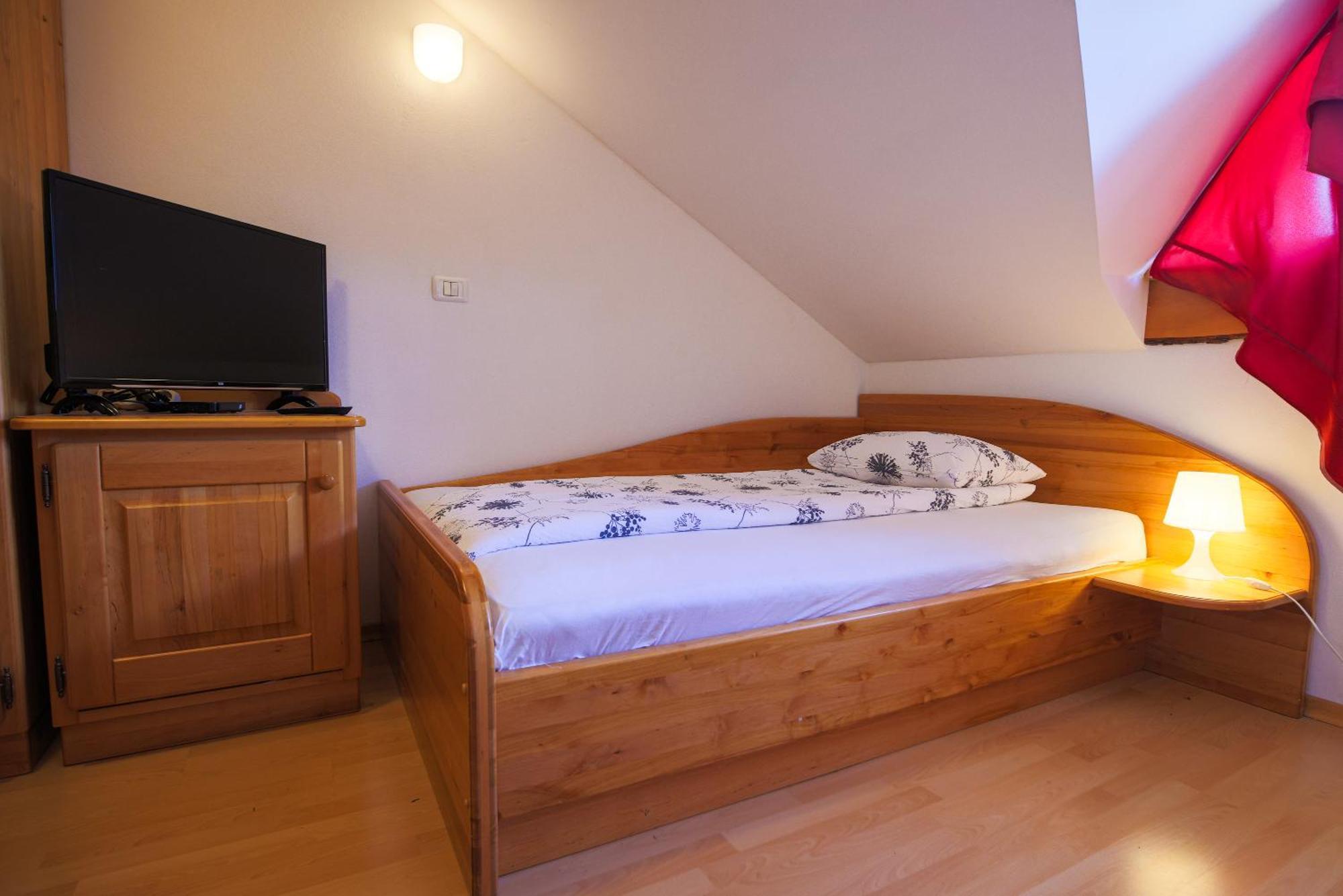 Domacija Malnarjevi Villa Villa Slavina Kültér fotó