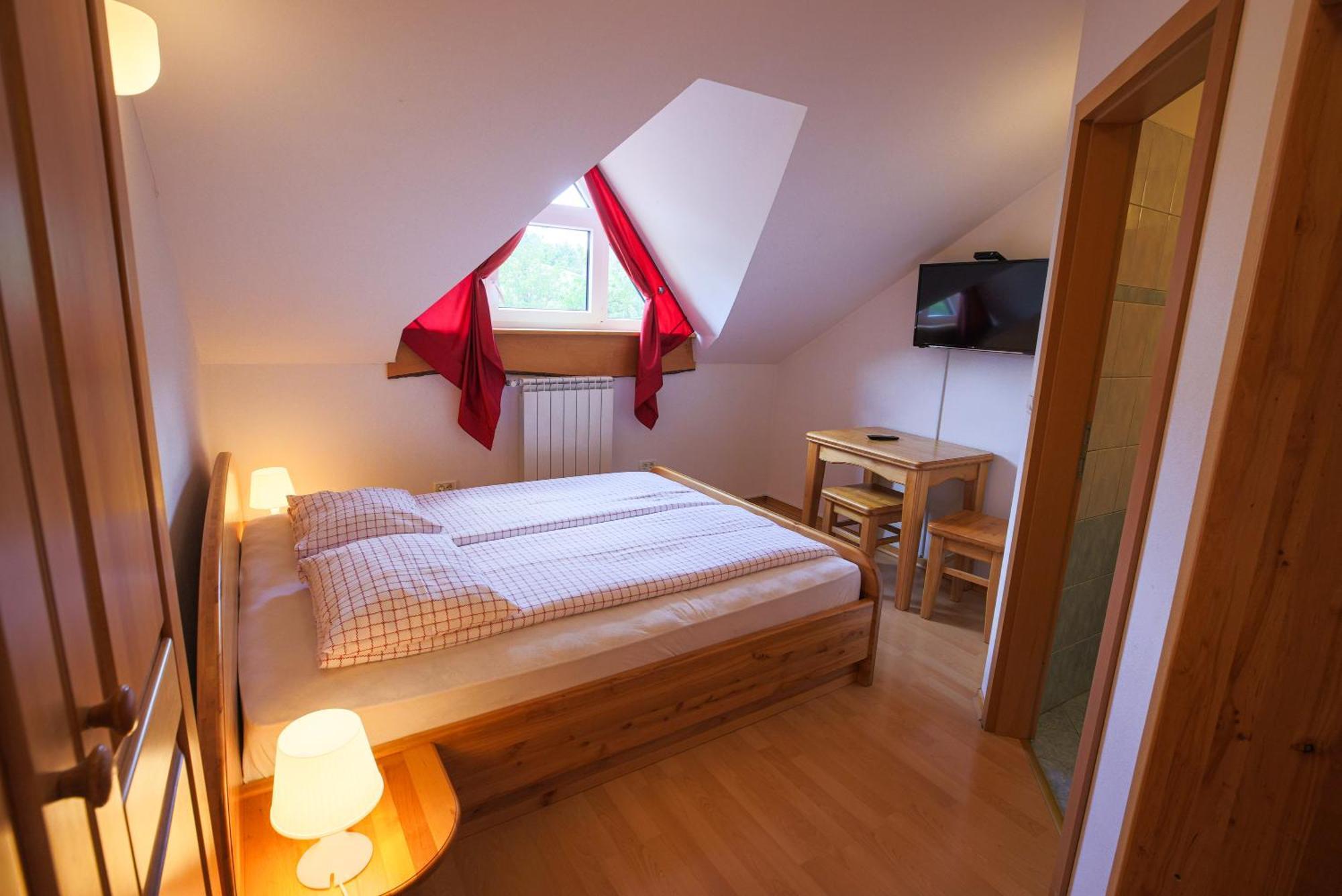 Domacija Malnarjevi Villa Villa Slavina Kültér fotó